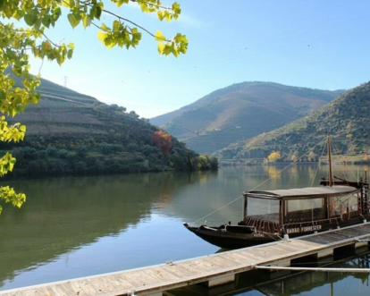 Douro Valley Pinhao boat cruise